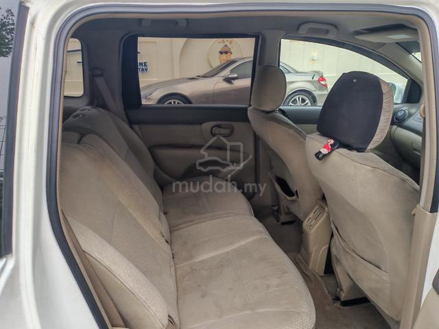 2010 Nissan GRAND LIVINA 1.6 IMPUL (A) - 4