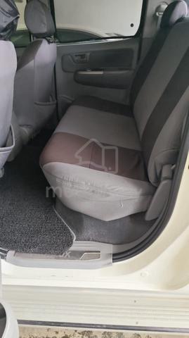 2009 Toyota HILUX 2.5 G KUN25R-PRMSHE (A) - 4