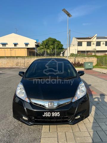 2013 Honda JAZZ 1.3 (HYBRID) FACELIFT (A) - 1