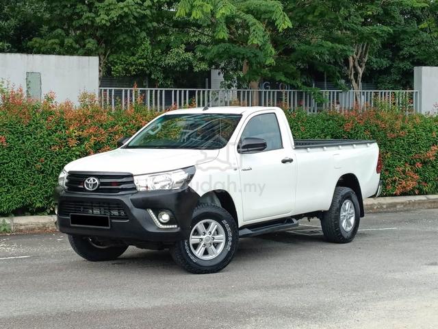 2020 Toyota HILUX 2.4 MT MY17 AN120 FACELIFT (M) - 3
