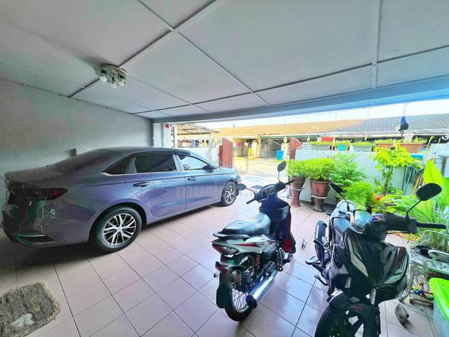 Single Storey Terrace at Seksyen 24 Shah Alam 2