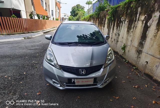 2013 Honda JAZZ 1.5 FACELIFT (A) - 4