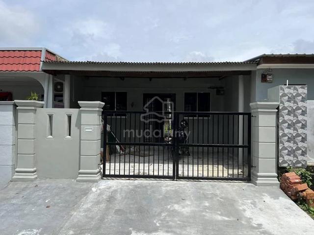 Renovated Taman Saga Single Storey Low Cost Unblock view 1