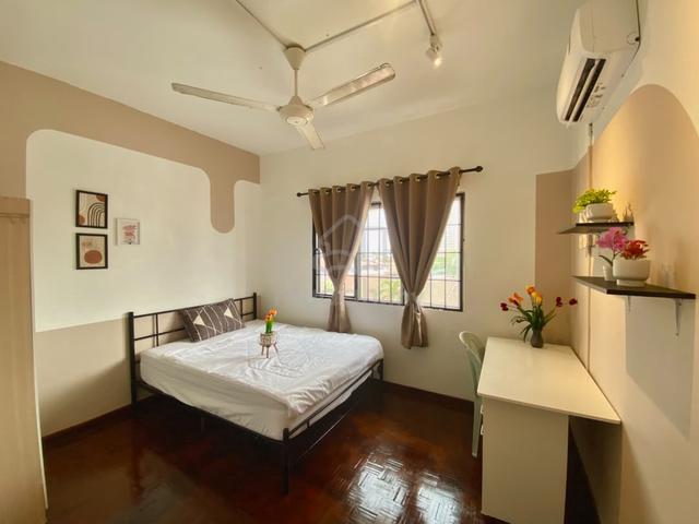 Fully Furnished Room for Rent in Ampang 1
