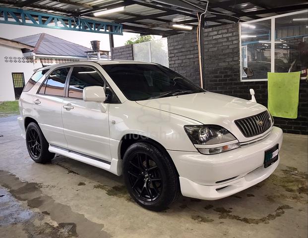 Toyota HARRIER 2.2 (A) 2004 - 1