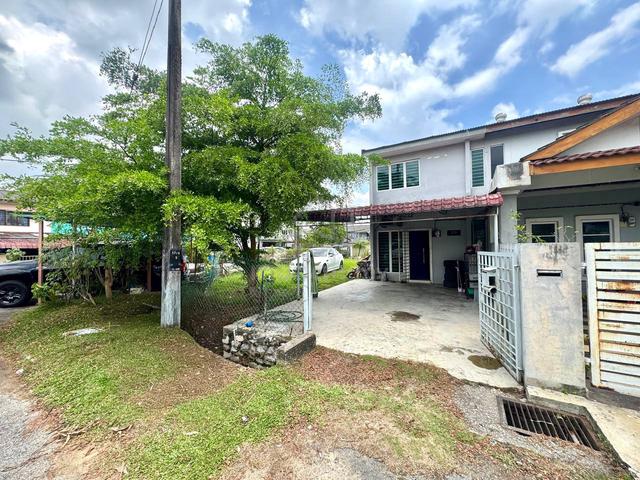 Full Loan.Rumah Corner Lot Rare 2-Storey Terrace Seksyen 17 Shah Alam 1