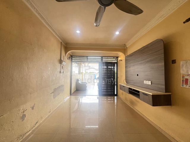 Renovated Single Storey Terrace House @ Taman Sentul, Juru Bukit Minya 1