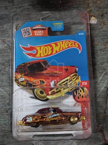 Carousel Image