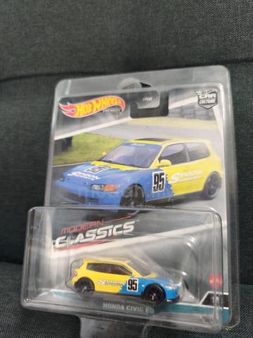hotwheels honda civic - photo 2 of 2