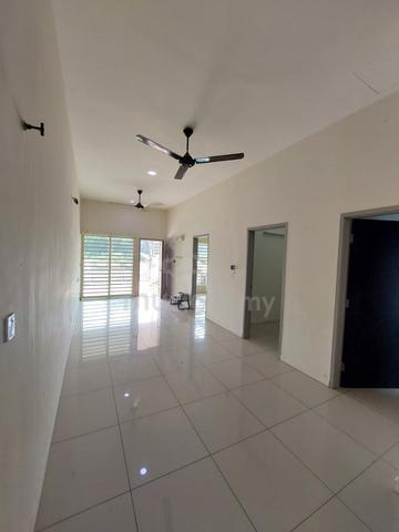 Hijauan Valdor 1storey Terrcae | Gated Guarded no facing house 1
