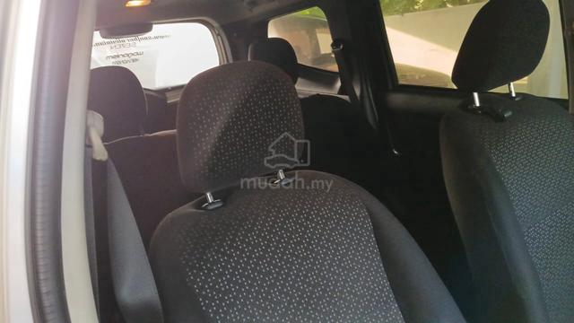 2012 Nissan GRAND LIVINA 1.6 CLASSIC/COMFORT (M) - 4
