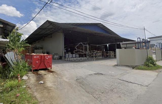 HOT AREA! LARGE Warehouse Factory! Kampung Baru Subang, Shah Alam 1