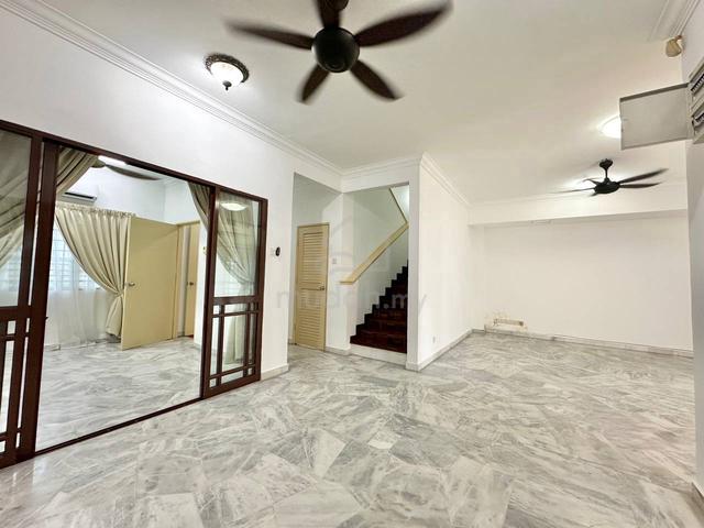 Cheapest  2 Storey superlink terrace in Putra Heights Subang Jaya 4