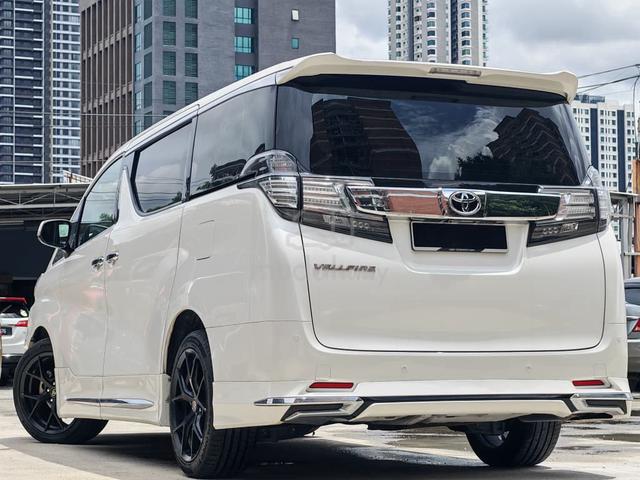2016 Toyota VELLFIRE 2.5 ZG BLACK EDITION - 3