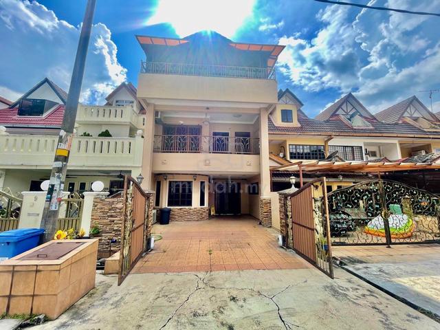 Renovated & Extended 3 Storey Taman Bukit Mulia Bukit Antarabangsa 1