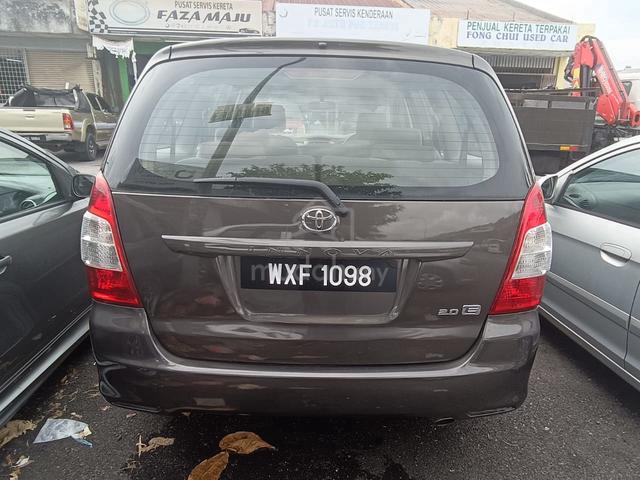 2012 Toyota INNOVA 2.0 E (A) - 2