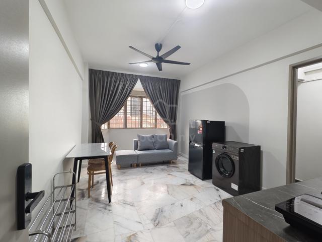E - tiara 1 + 1 Studio room for rent 1