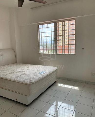 Sri Raya Apartments 1