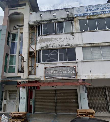 Lot Kedai 3 Tingkat + Bird Nest/ 4K income di Kajang Prima 1