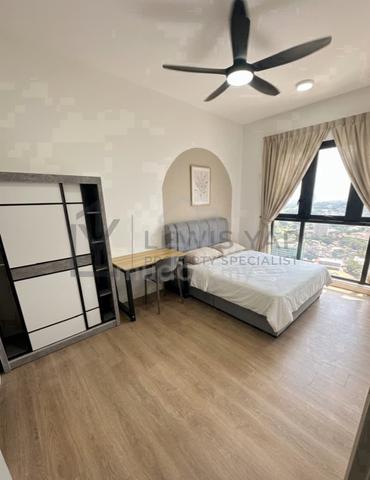 Room for Rent: SKYLINE KL Brand New + Direct LRT + Lalaport + 5-Star 1