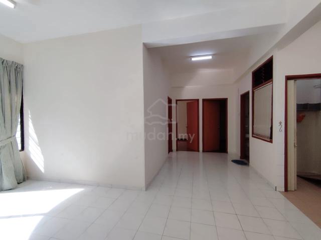 Penhill Condominium 3
