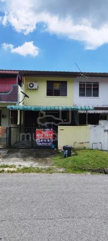 2 Storey partially furnish house at Taman Cempaka, Ipoh 1