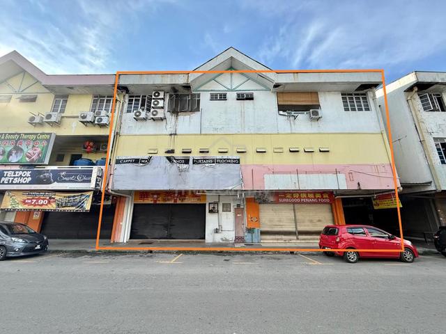 3-Storey Shoplot | Inanam Commercial Centre | Corner Lot | Inanam baru 1