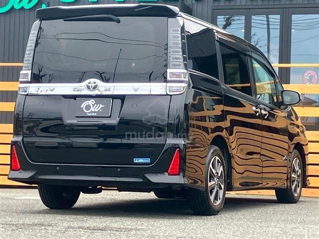 2021 Toyota VOXY 2.0 ZS KIRAMEKI III (A) - 4