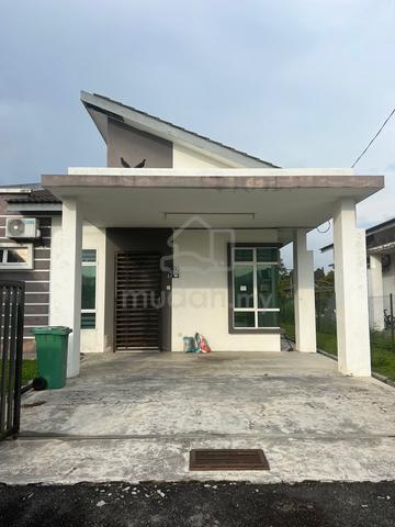 Rumah untuk disewa (taman seri akasia) 1