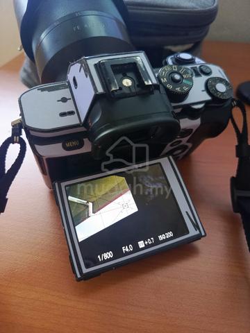 Sony A7RII Mirrorless Camera with FE 24-70mm Lens  - photo 6 of 6