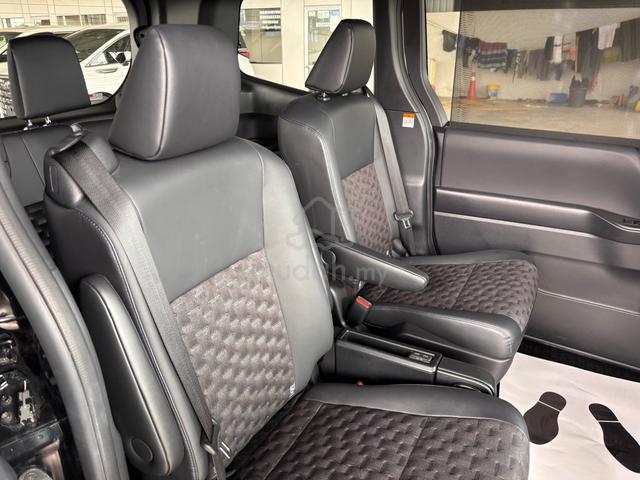 2023 Toyota VOXY 2.0 S-Z (A) - 4