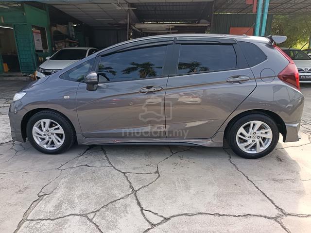 2015 Honda JAZZ 1.5 E (A) - 5