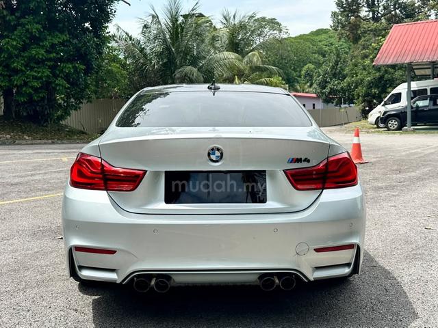 2018 Bmw M4 Competition Package LCI (1 Owner) - 4