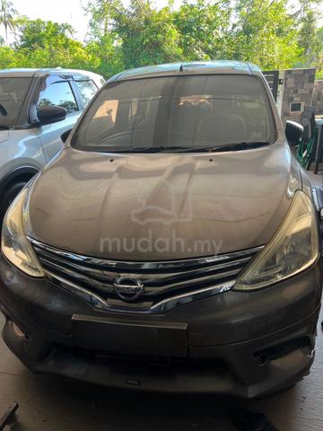 2015 Nissan GRAND LIVINA 1.6 CLASSIC/COMFORT - 2