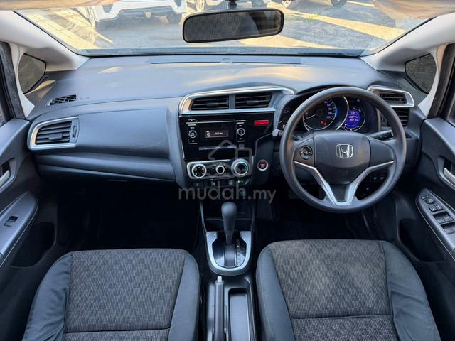 2015 Honda JAZZ 1.5 E (A) - 5