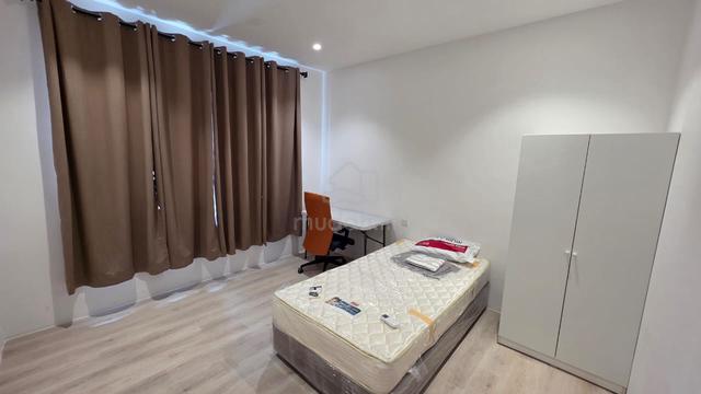 Kenny Hill Residences 1