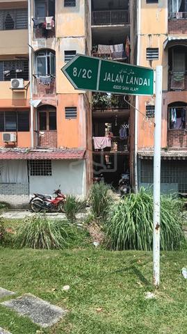 Flat PKNS Seksyen 8 Shah Alam 1