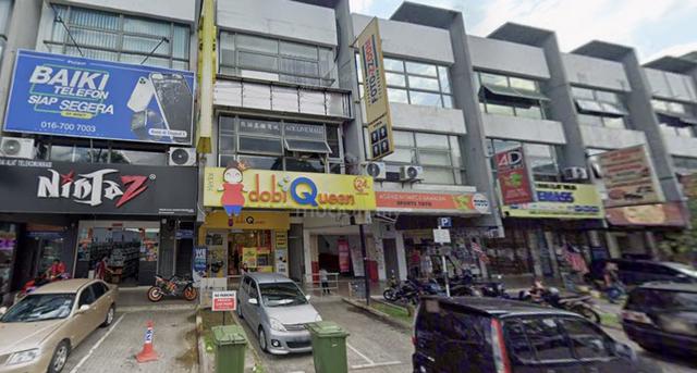 Ground Floor Shop, (Rental Negotiable) Trillium Lake Fields, Kuchai 1