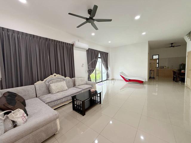 Austin Mutiara / Mount Austin / Jalan Mutiara Emas / Cluster 1
