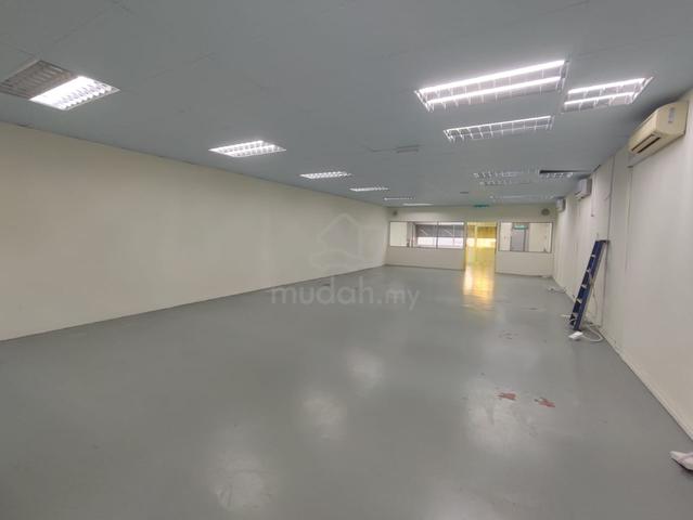 Taman Mount Austin Jalan Mutiara Emas 5/1 Single Storey Link Factory 1