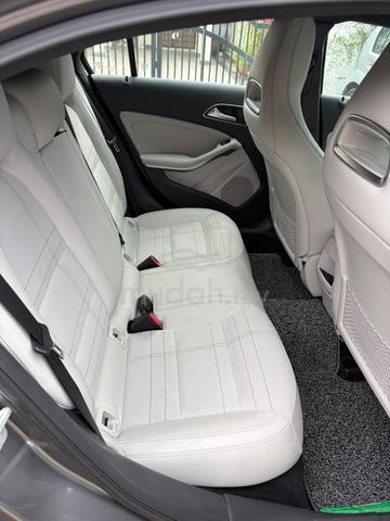 2014 Mercedes Benz A-CLASS 1.6 200 BLUEEFCY (CBU) - 5
