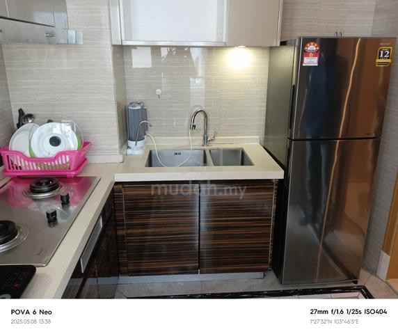 R & F PHASE 1 SINGLE ROOM FULLY FURNISHED Walking Distance To CIQ 4
