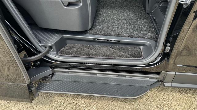 2025 Toyota ALPHARD 2.5 Z JBL S/STEP ORI B-KIT EXH - 5