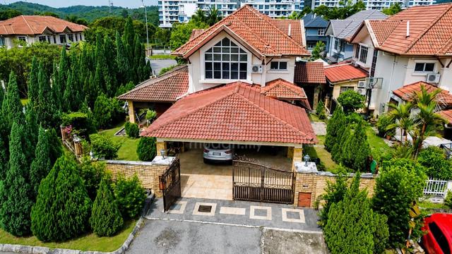 CORNER LOT! Bungalow Cluster D’Sentral Bandar Seri Putra Bangi 1