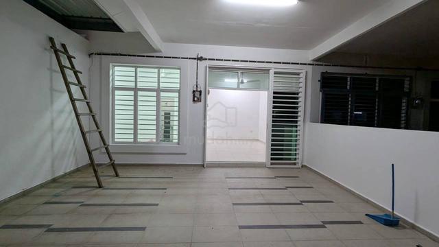 FREEHOLD Single Storey Terrace @ Taman Rembia Utama Alor Gajah Melaka 1