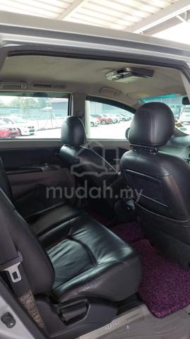 2010 Mitsubishi GRANDIS 2.4 FACELIFT (A) - 5