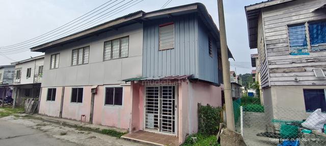 Rumah Kampung Untuk Dijual - Mengkabong, Tuaran 1