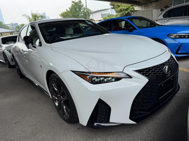 Lexus IS300 F-Sport GRADE 5 15K KM SUNROOF 23 JPN - 3