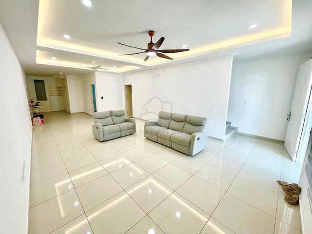 (EXTRA LAND AT BACK) 2 Storey Terrace Bayu Sutera, Bandar Sri Sendayan 1