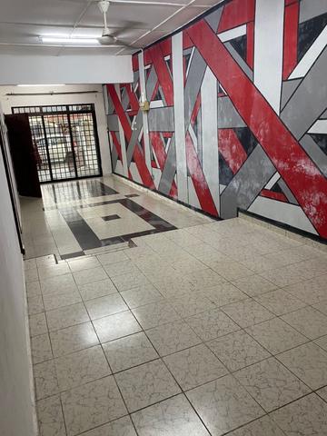 Taman Universiti Single Storey House For Sale 1